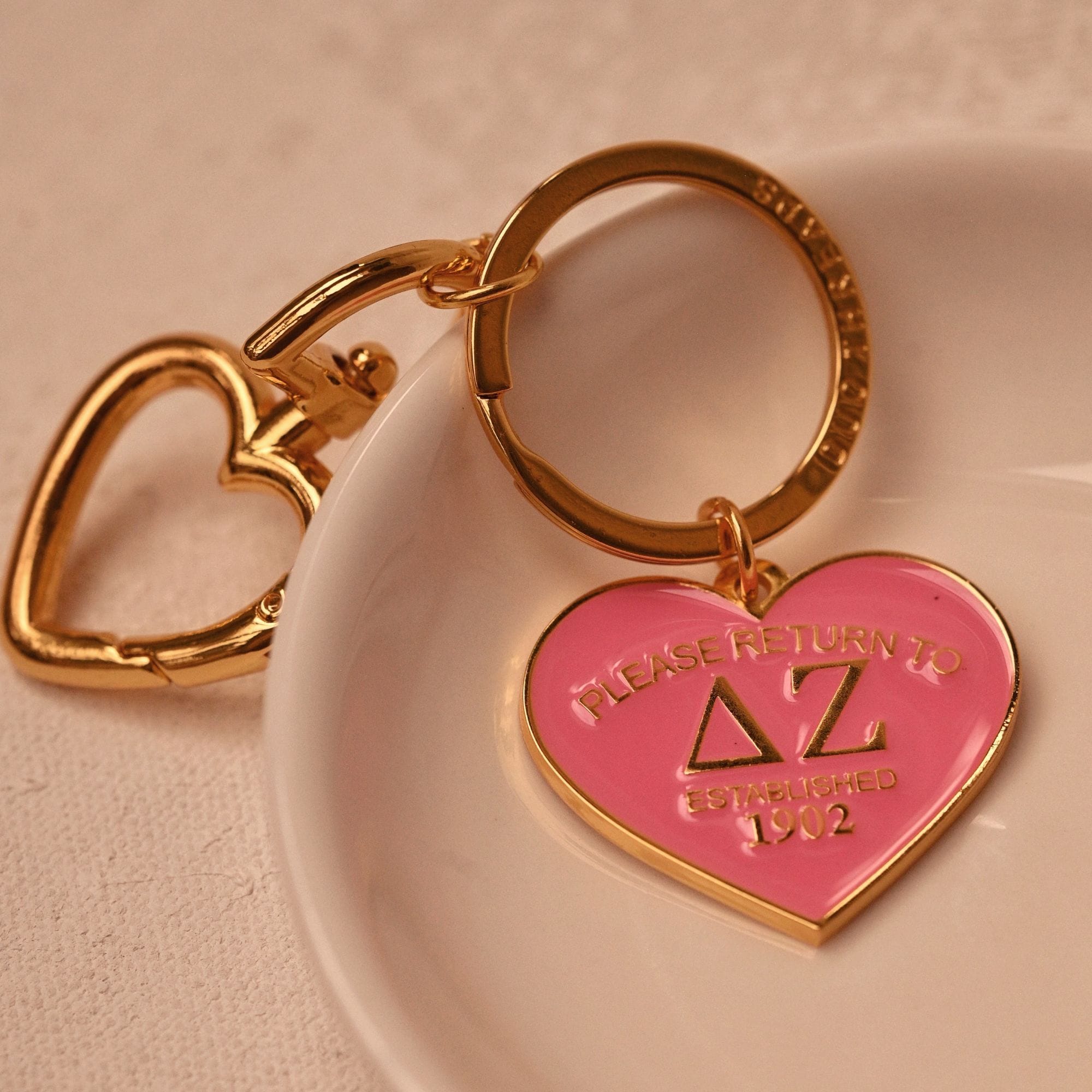 Return to Delta Zeta Keychain
