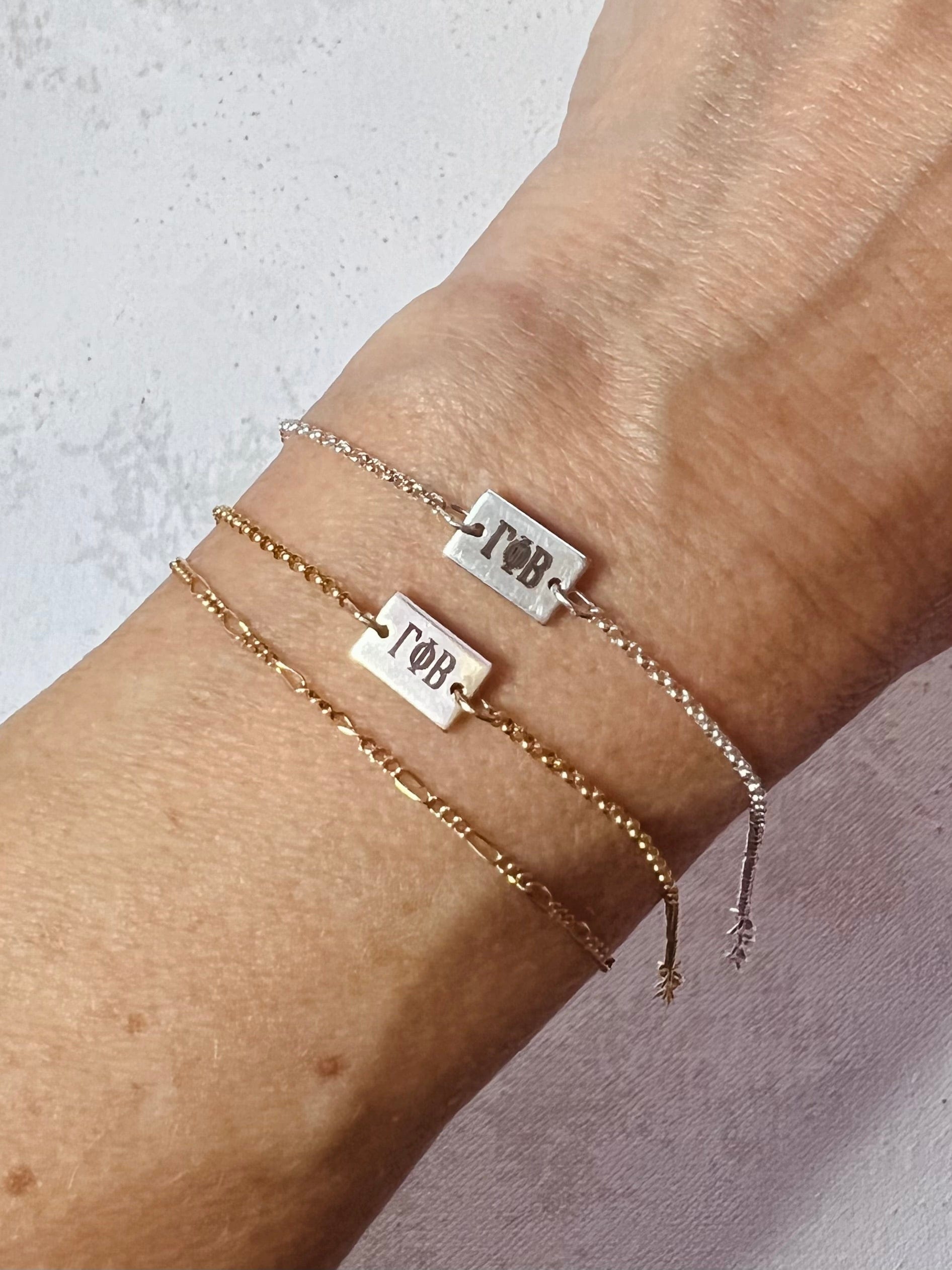 Gamma Phi Beta Engraved Charm Bracelet